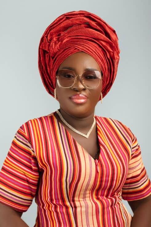 Mrs Yemi-Omole Remilekun, Proprietor at Sound Mind Schools